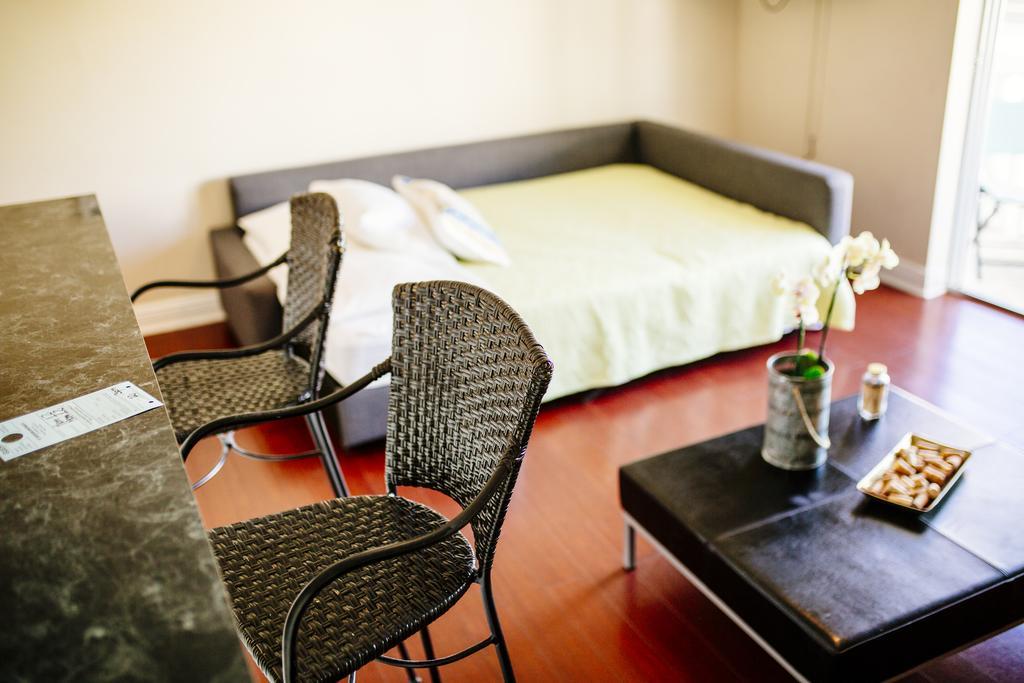 751 Meridian House Aparthotel ไมอามีบีช ภายนอก รูปภาพ